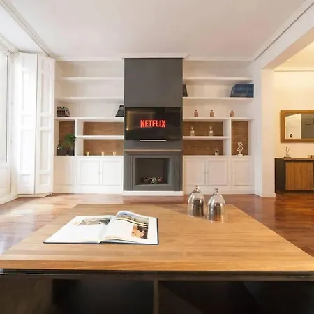 Amazing & Centric Flat In Malasana - M20d Apartment *
