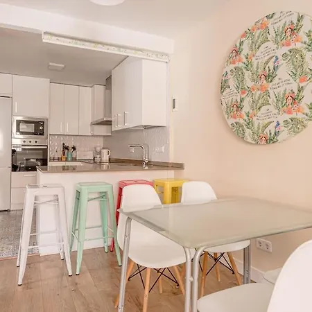 Apartamento Luminous For 7 Pax In Tetuan - Pb