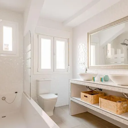Luminous For 7 Pax In Tetuan - Pb Apartamento Madrid