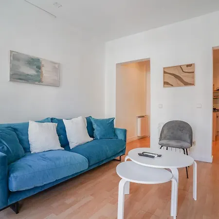 Cozy And Bright-1bedroom 1bathroom-chamberi Apartment