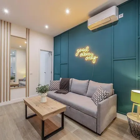 Luxe In Malasana Hub * Madrid