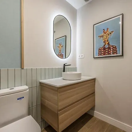 Luxe In Malasana Hub