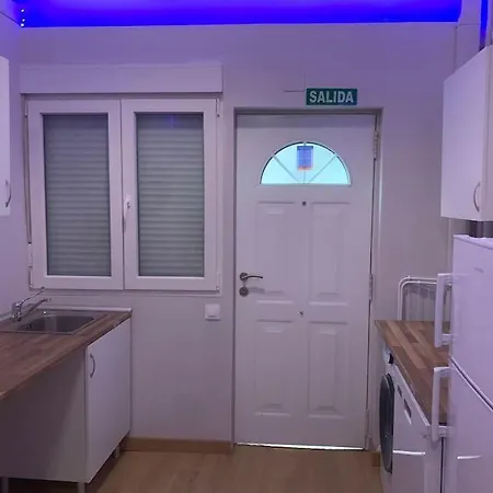 At 20' By Metro From The Centre Apartment