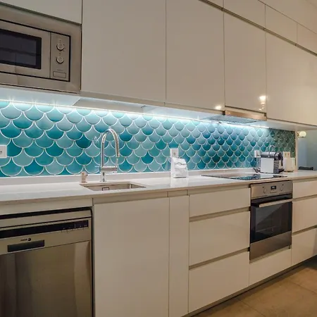 Apartment Modern Spacious-3 Bedrooms 2 Bathrooms-retiro Madrid