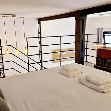 Homelike Malasana Apartment