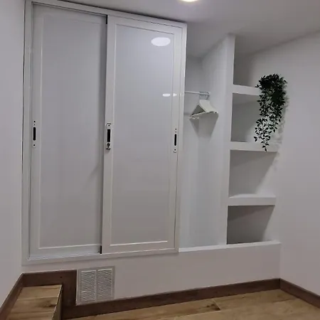 Almendrales Appartement *