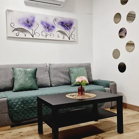 Apartment Almendrales *