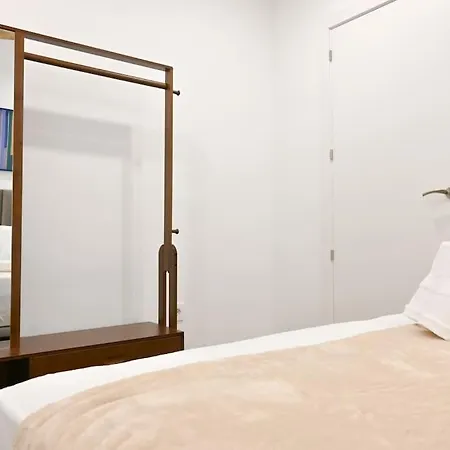 Apartment For Amplia Casa Temporal De 3 M Vlm4 *