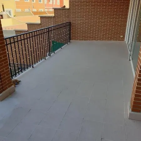 Ifema 5 4 Banos, Parking Free Holiday home *