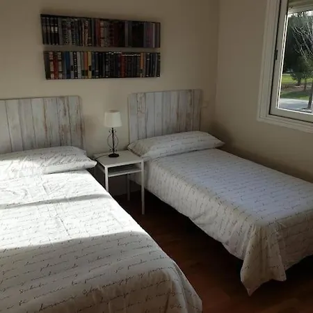 Holiday home Ifema 5 4 Banos, Parking Free Madrid