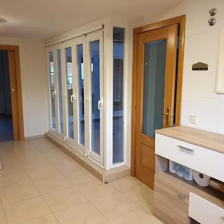 Ifema 5 4 Banos, Parking Free Holiday home *