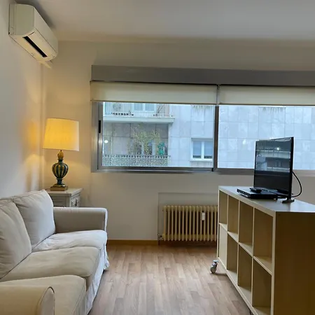 Bernabeu Loft Moderno Apartment *