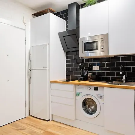 Stylish 1 Bedroom In Barrio Salamanca
