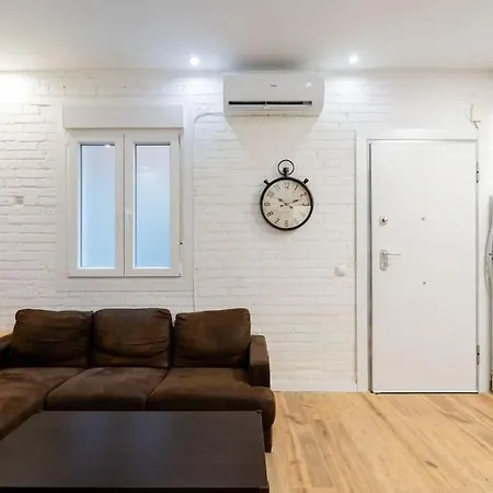 Stylish 1 Bedroom In Barrio Salamanca Madrid