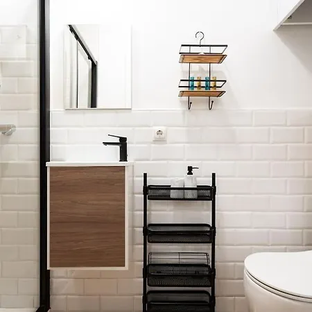 Stylish 1 Bedroom In Barrio Salamanca * Madrid