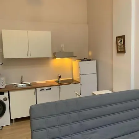 In Barrio Salamanca Apartment