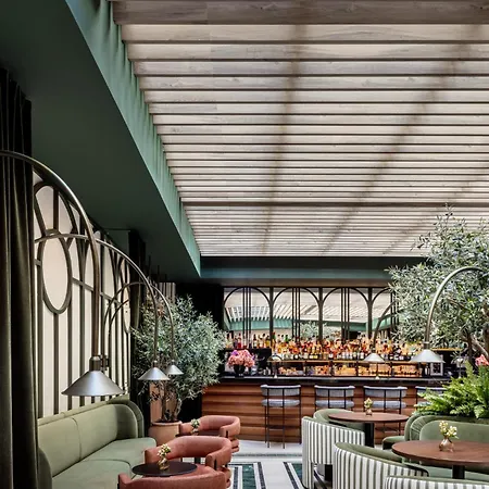 Hotel Totem Madrid, A Small Luxury Of The World