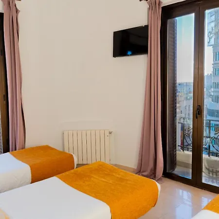 Josefina Hostal Madrid