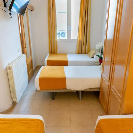 Josefina Hostal