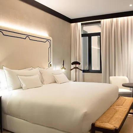 Montera Madrid, Curio Collection By Hilton ホテル 5*
