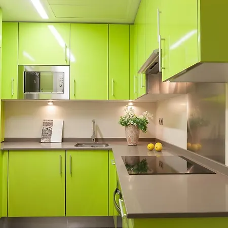 Homeclub Exclusive Flat At Tower Apartment *