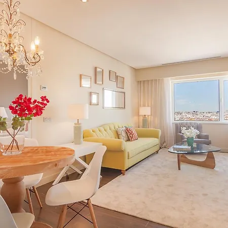 Homeclub Exclusive Flat At Tower Apartment Madrid