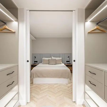 Puerta Del Sol 3br 3bh Apartment *