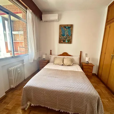 Apartment Acogedor Al Lado Del Estadio Bernabeu Madrid