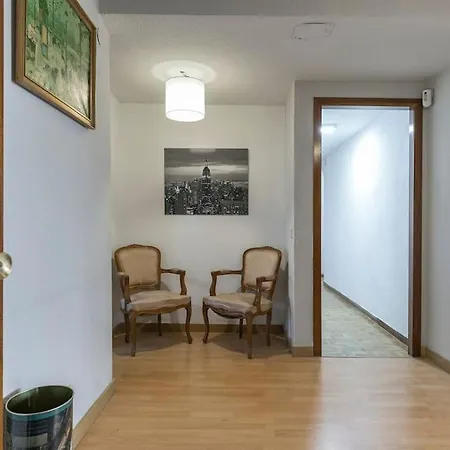 Apartment Vintage On Plaza Castilla,
