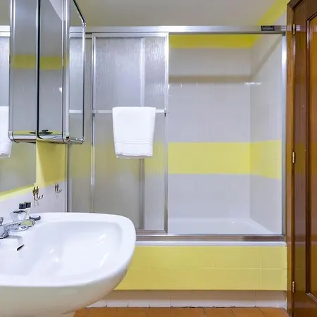 Apartment Vintage On Plaza Castilla, *