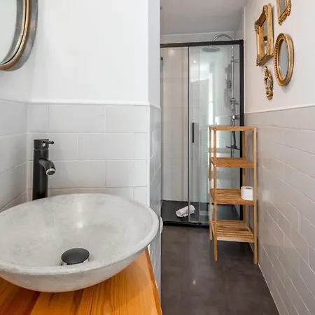1 Bedroom 1 Bathroom Furnished - Salamanca - Brigth - Mintystay * Madrid