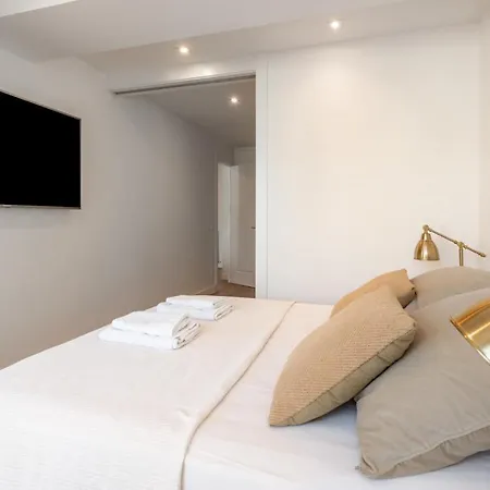 1 Bedroom 1 Bathroom Furnished - Salamanca - Brigth - Mintystay Madrid