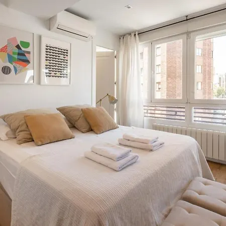 1 Bedroom 1 Bathroom Furnished - Salamanca - Brigth - Mintystay *