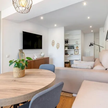 Apartment 1 Bedroom 1 Bathroom Furnished - Salamanca - Brigth - Mintystay Madrid