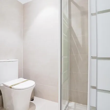 Bright Modern - 2bedrooms 1bath - Delicias