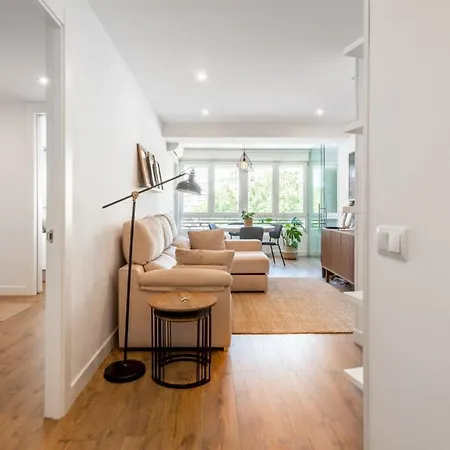 Apartment 1 Bedroom 1 Bathroom Furnished - Salamanca - Brigth - Mintystay