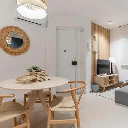 Apartment Modern And Cozy-1bedroom 1bathroom-azca Madrid
