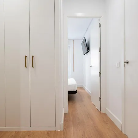 Apartment Reformado En La Gran Via