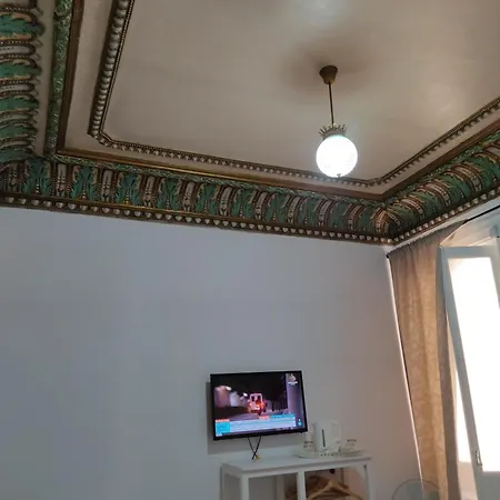 Guest house Grand Via House 3*