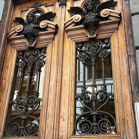 Guest house Grand Via House