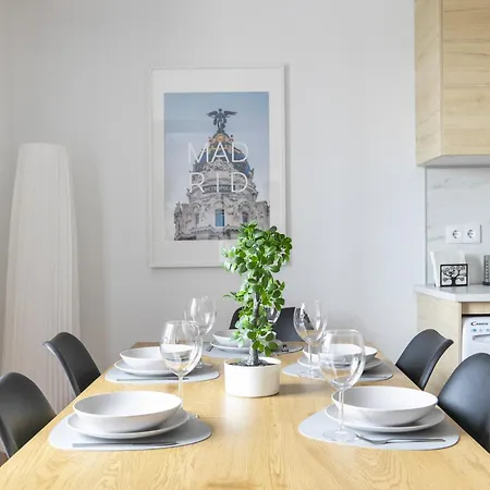 Apartamento Piso Luminoso Con Balcones Frente Parque Retiro *
