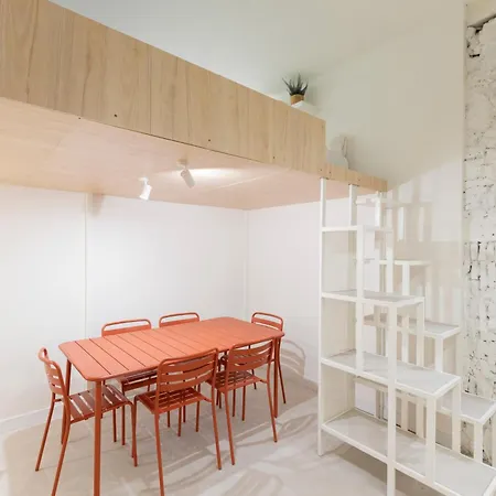 Cozy Triplex En Malasana Apartment *