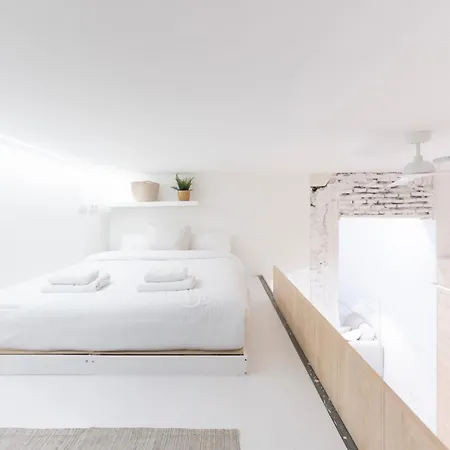 Cozy Triplex En Malasana