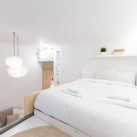 Apartment Cozy Triplex En Malasana Madrid