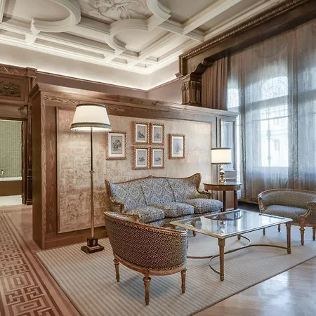Palacio Del Retiro, Autograph Collection 5*