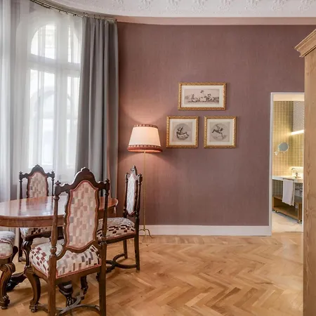Palacio Del Retiro, Autograph Collection
