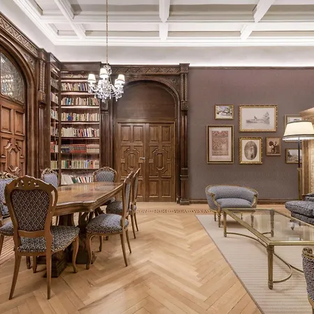 Palacio Del Retiro, Autograph Collection Hotel 5*