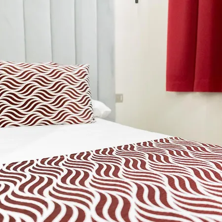 Juliette-gran Via Hostel Madrid