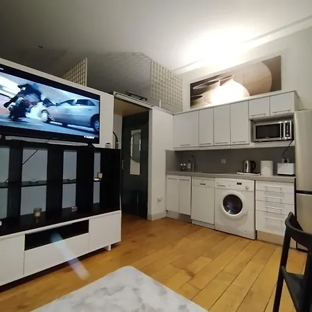 Apartamento Centro Arenal * Madrid