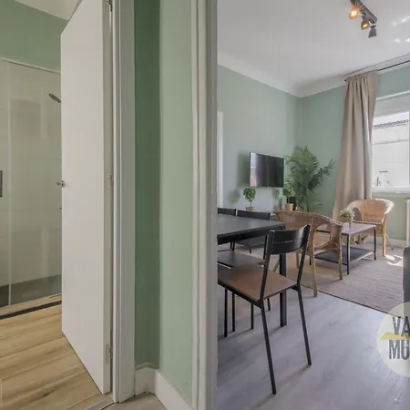 Appartamento Central&cool 7pax En La Latina-centro De Madrid